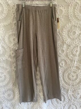 Escape by Habitat slab stripe J pocket flood Taupe & Black Cotton